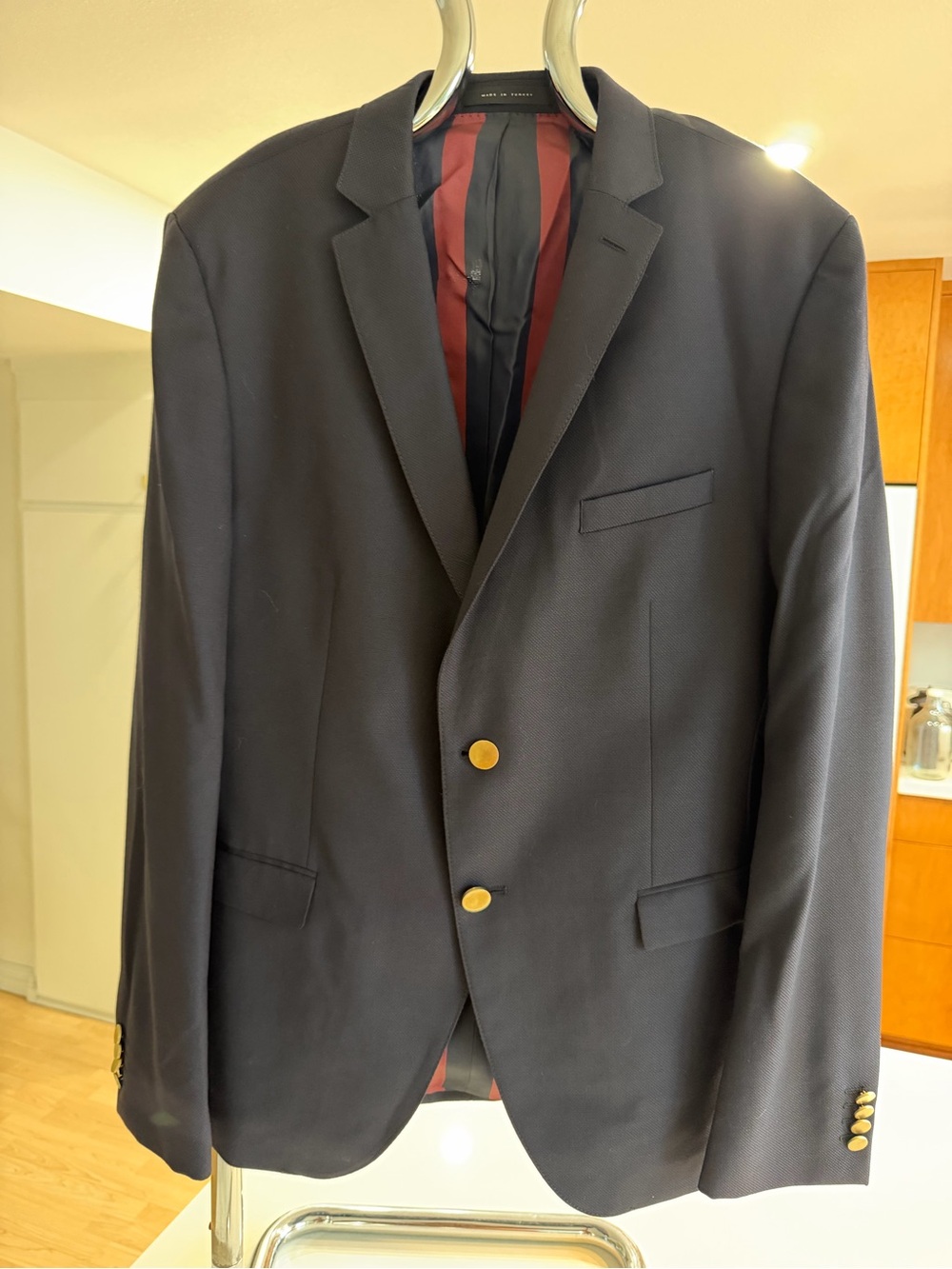 Hugo Boss Black Two-Button Sport Coat with Gold Buttons 44R